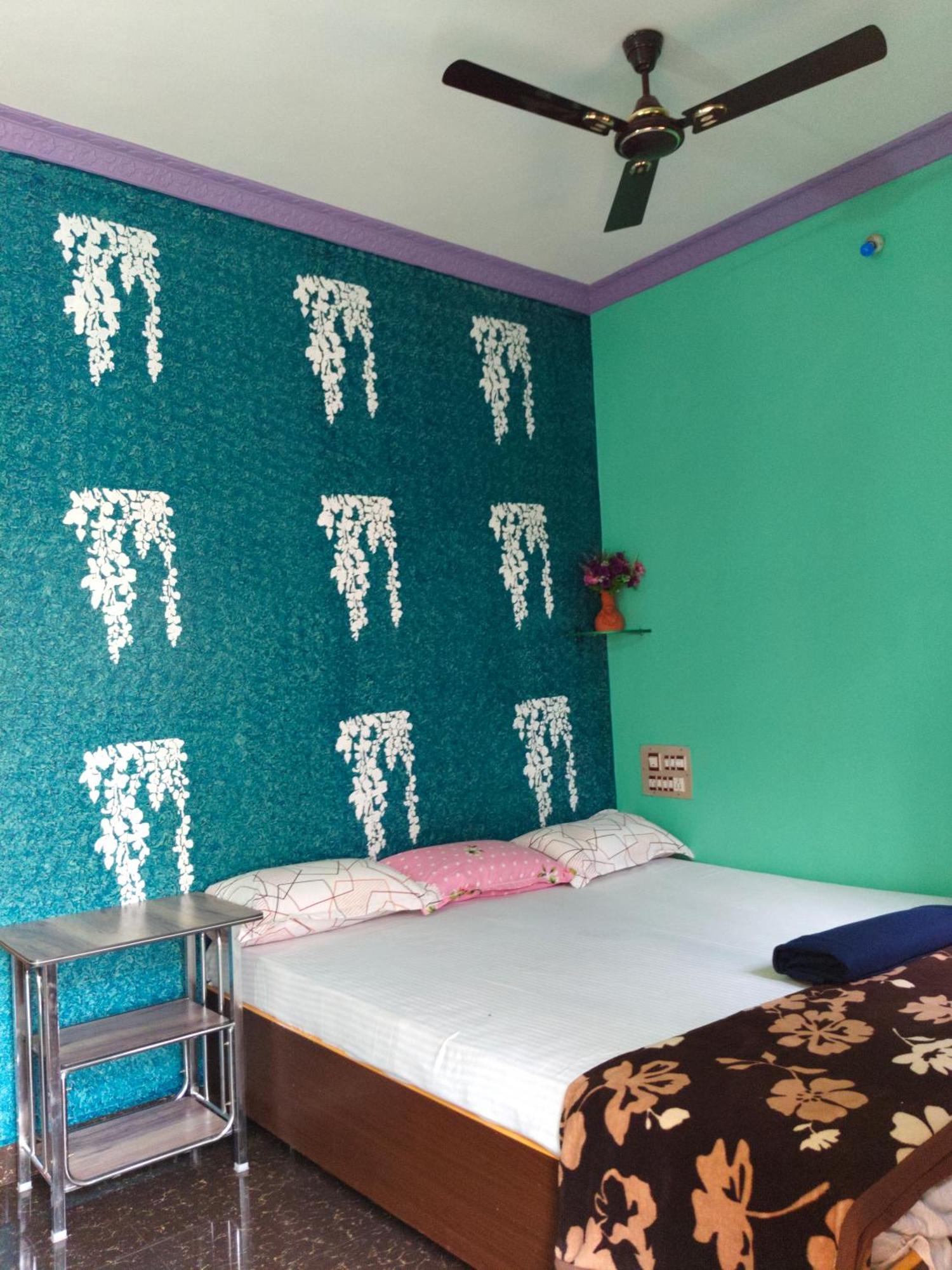 Vinayaka Homestay هامبي المظهر الخارجي الصورة
